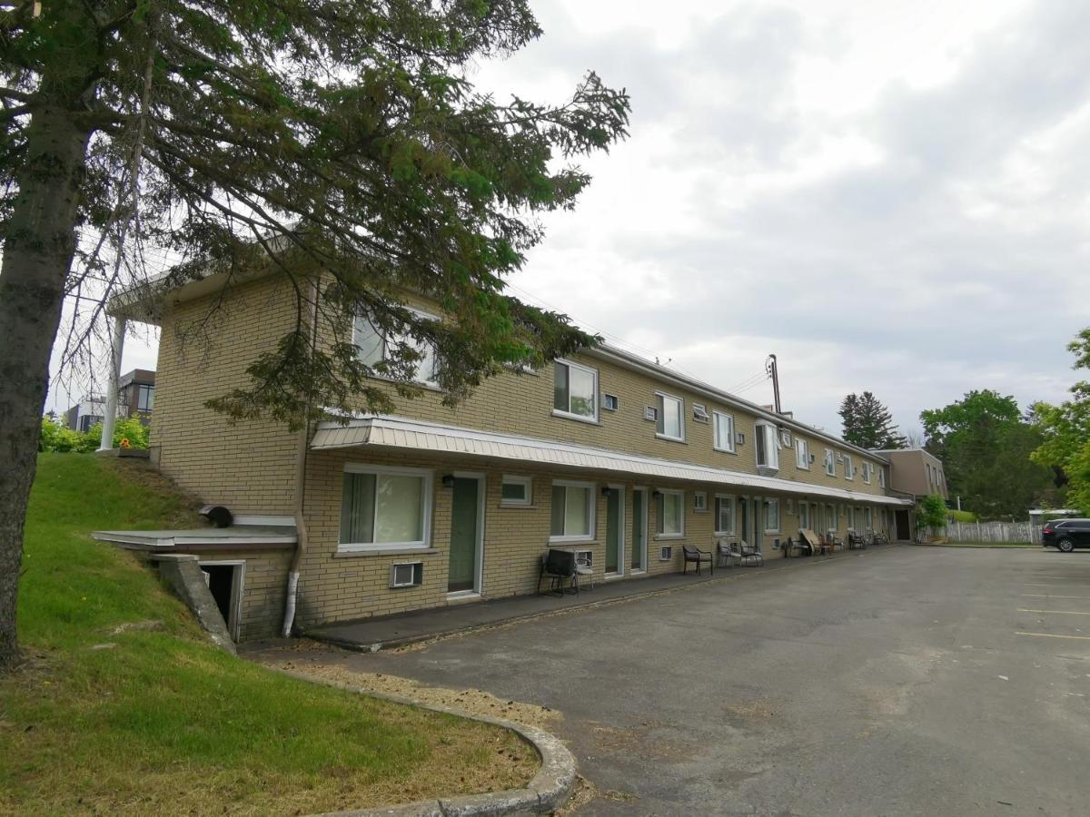 Motel Sainte Catherine Extérieur photo