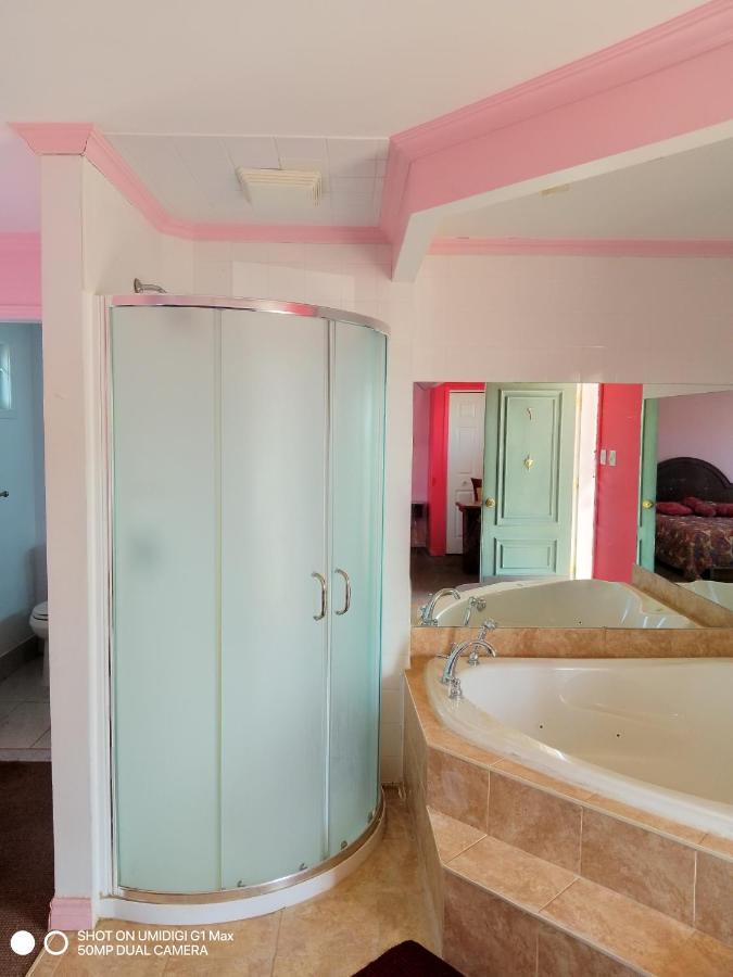 Motel Sainte Catherine Extérieur photo