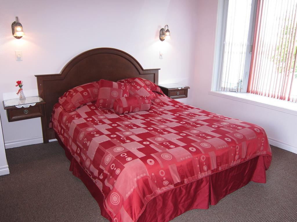 Motel Sainte Catherine Chambre photo