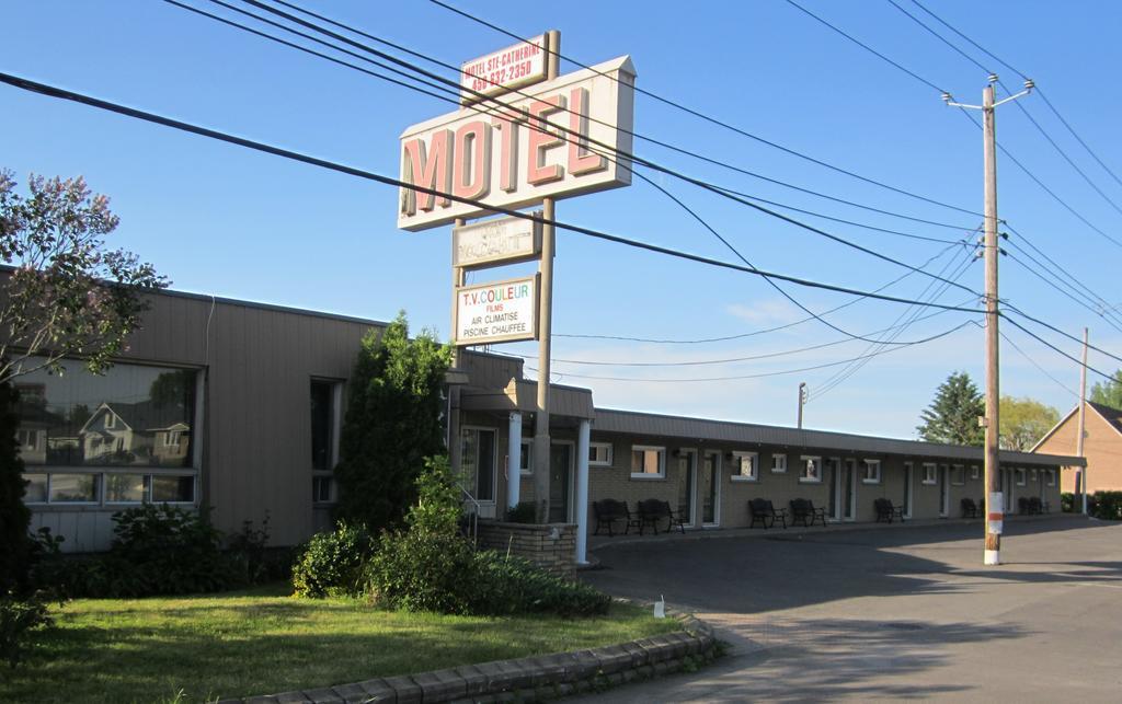 Motel Sainte Catherine Extérieur photo